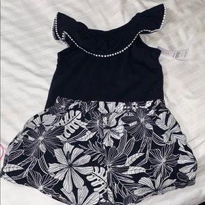 Black and white short set